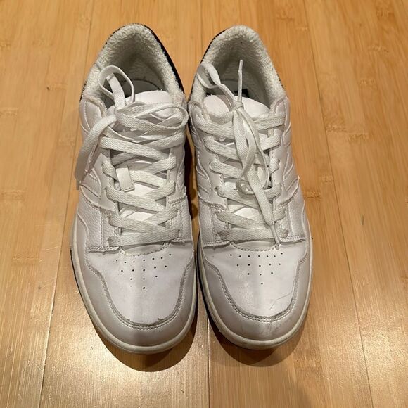 Zara sneakers   - Picture 1 of 7